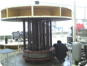 ZCN078-(300、500、800、1000)噸 定子鐵芯下拉式套缸油壓機成套設備